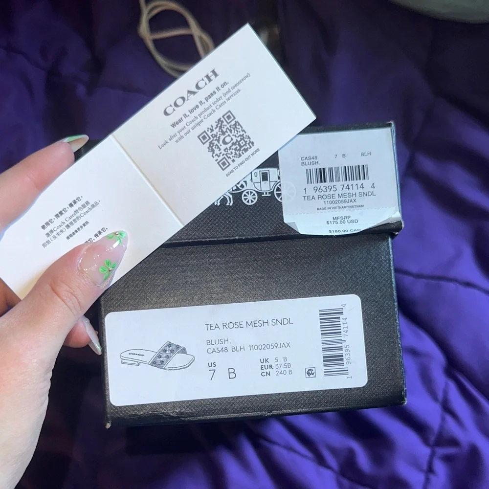 Coach Pink Sandals Elegant Design - Picture 3 of 4